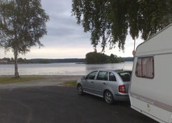 Husvagnen vid sjön